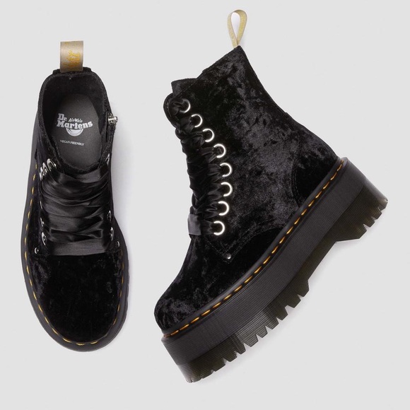 Dr. Martens Vegan Jadon Boot Max Crushed Velvet Platforms, size US 7 - Picture 4 of 11
